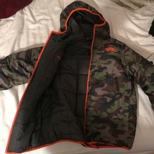 Boys Reversible North Face Coat Medium